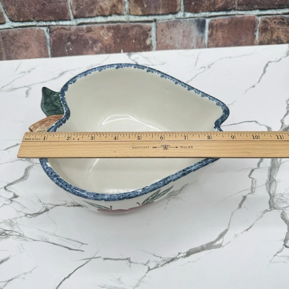 Vintage Chaparral Pottery Apple Baking Serving Dish Blue Spongeware Farmhouse‎